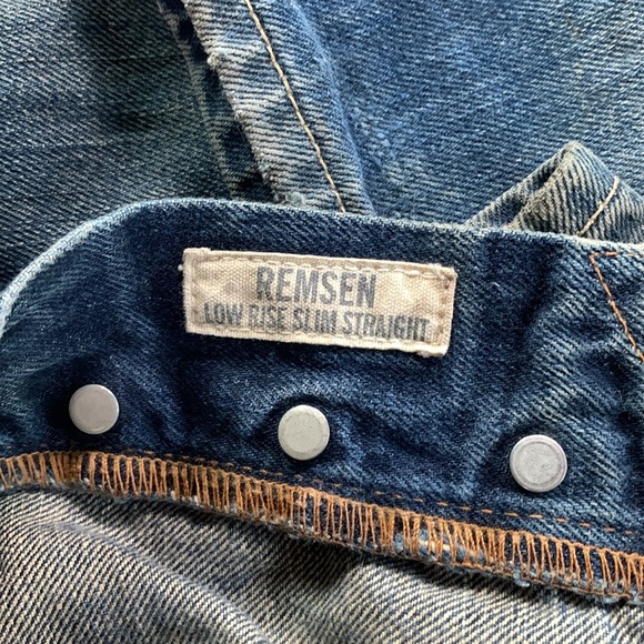 Abercrombie & Fitch Men's Blue Jeans, REMSEN Low Rise Slim Straight button down - Picture 5 of 11